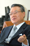 Dr. RA Jong-yil